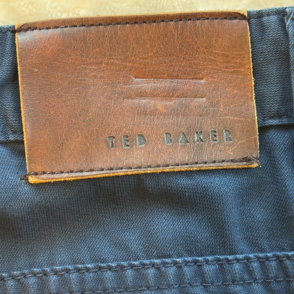 Ted Baker Men’s 5 Pocket Cotton Blue Shorts - Picture 4 of 13